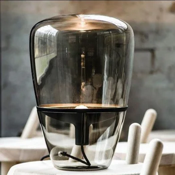 Põhjamaade postmodernistlik lihtne loominguline led söögilaud klaasist lamp disainer elutuba uuring Magamistuba Tabel Lamp